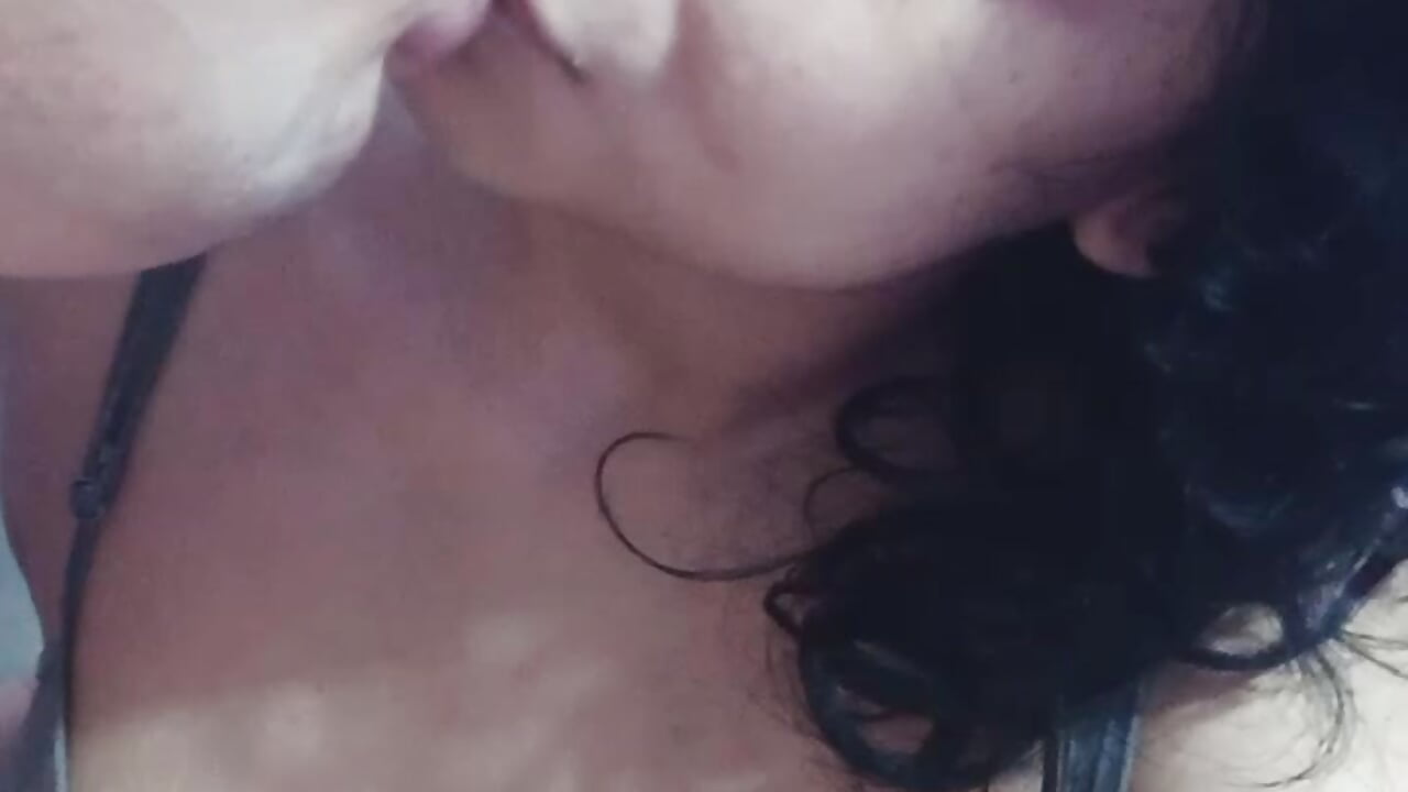 hot kisses