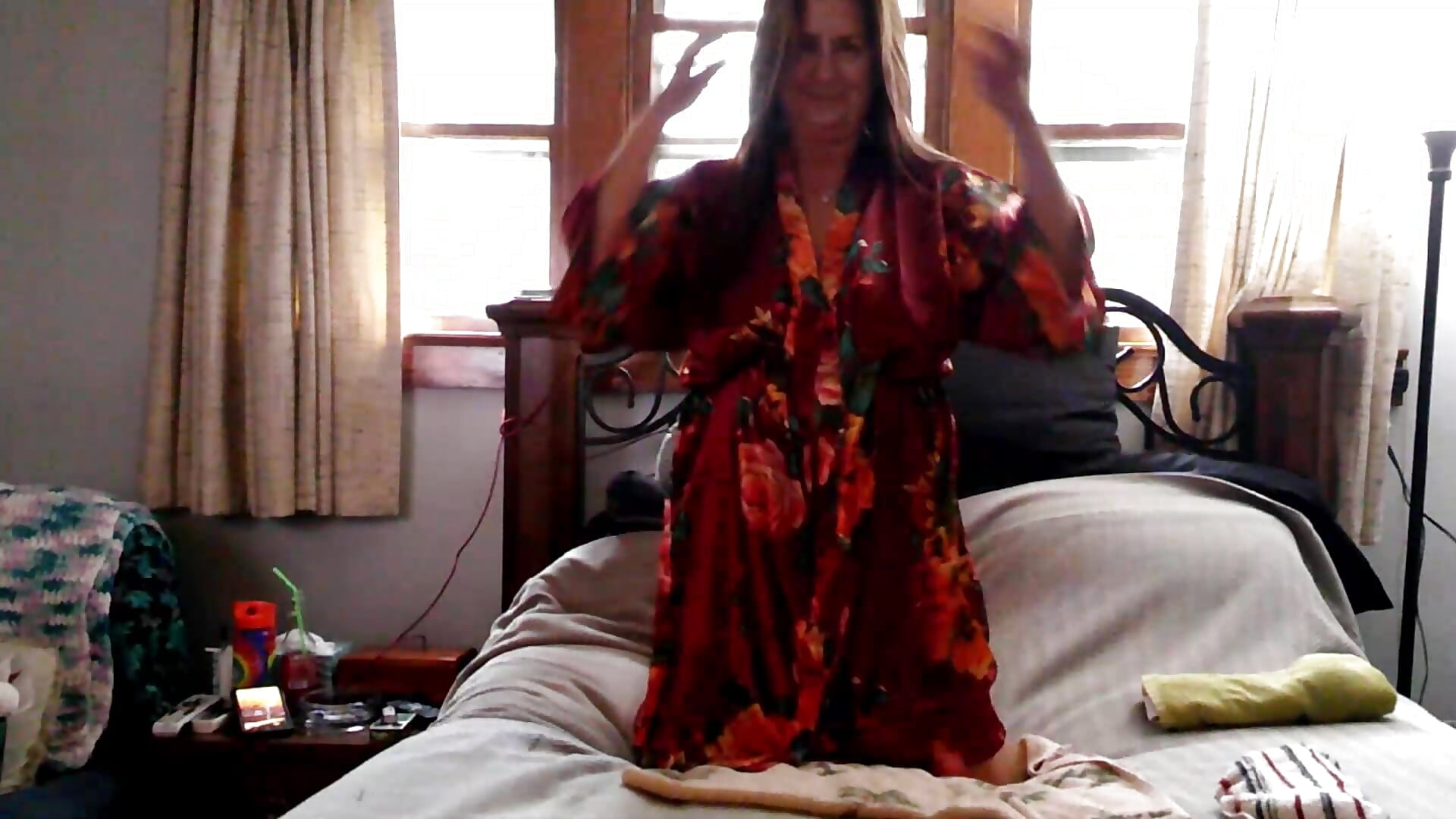 hotmrsp bedtime - video by Hotmrsp cam model