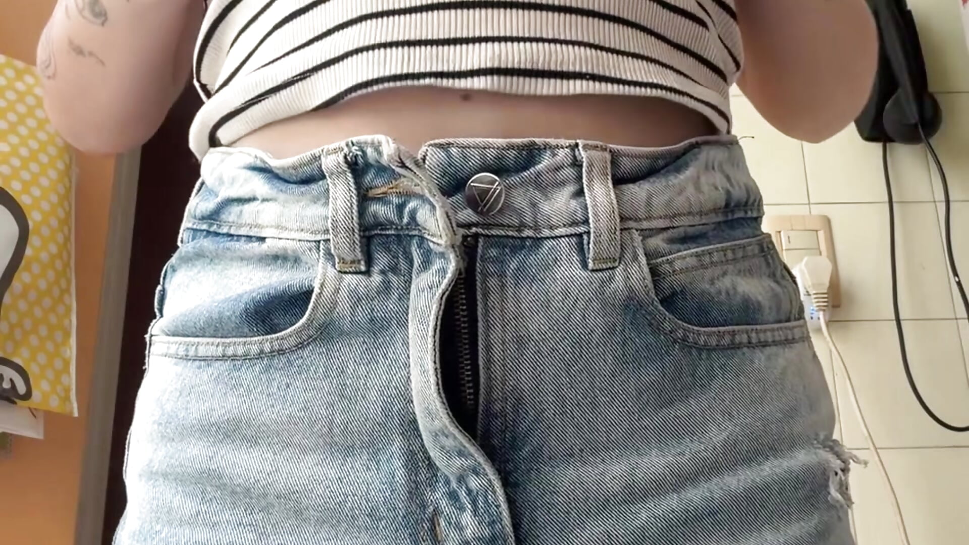 Stripping my summer clothes 💕