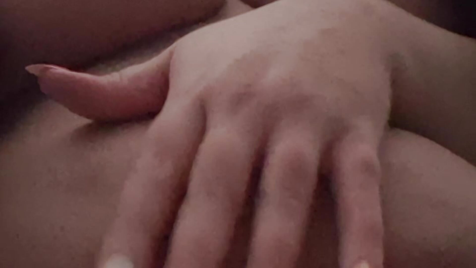 Pussy play in solarium - kendracandy adlı kamera modelinin videosu