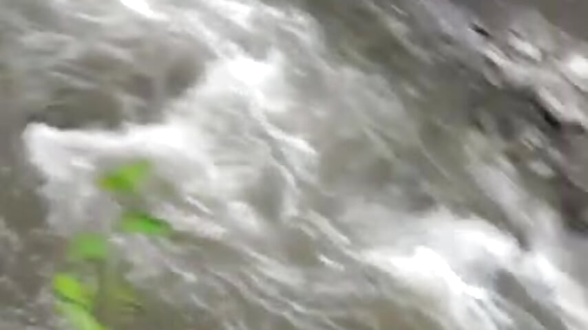 The beautiful rivers of Colombia - vidéo du modèle de showcams bella930303