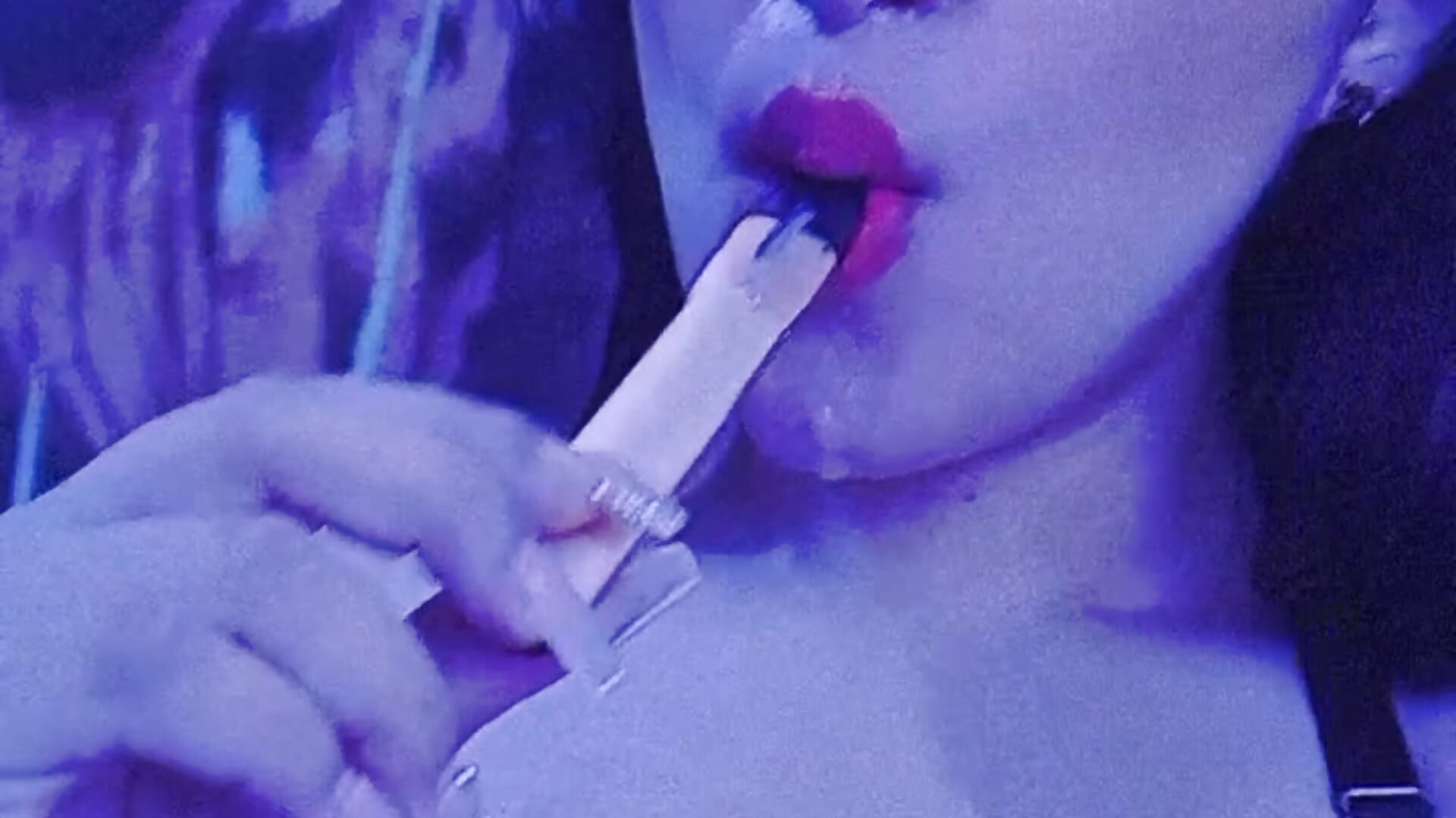 ♥♥♥ - vidéo du modèle de showcams bella930303