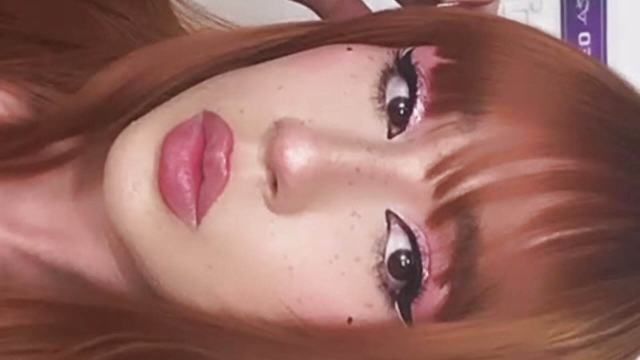 beautiful face 🎀🥰 - video by Chris_boy_ cam model