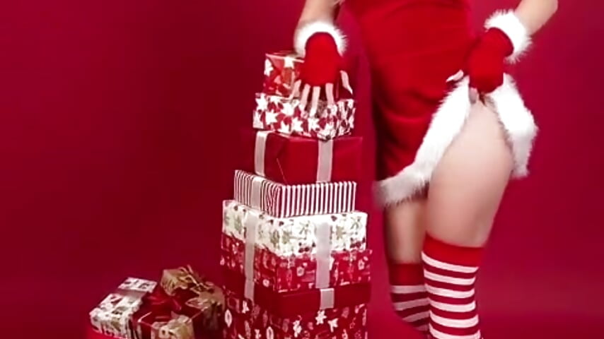 gift - video by princesaparis cam model