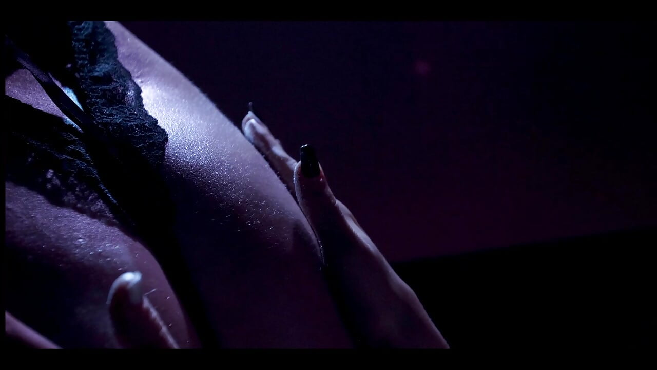Meet  the Seduction! - video by FreyaSeductive cam model