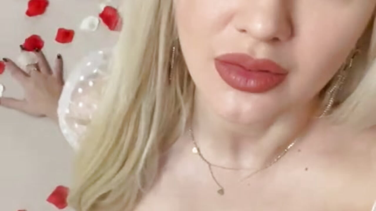 Let's celebrate together this Valentines Day! - video by FreyaSeductive cam model
