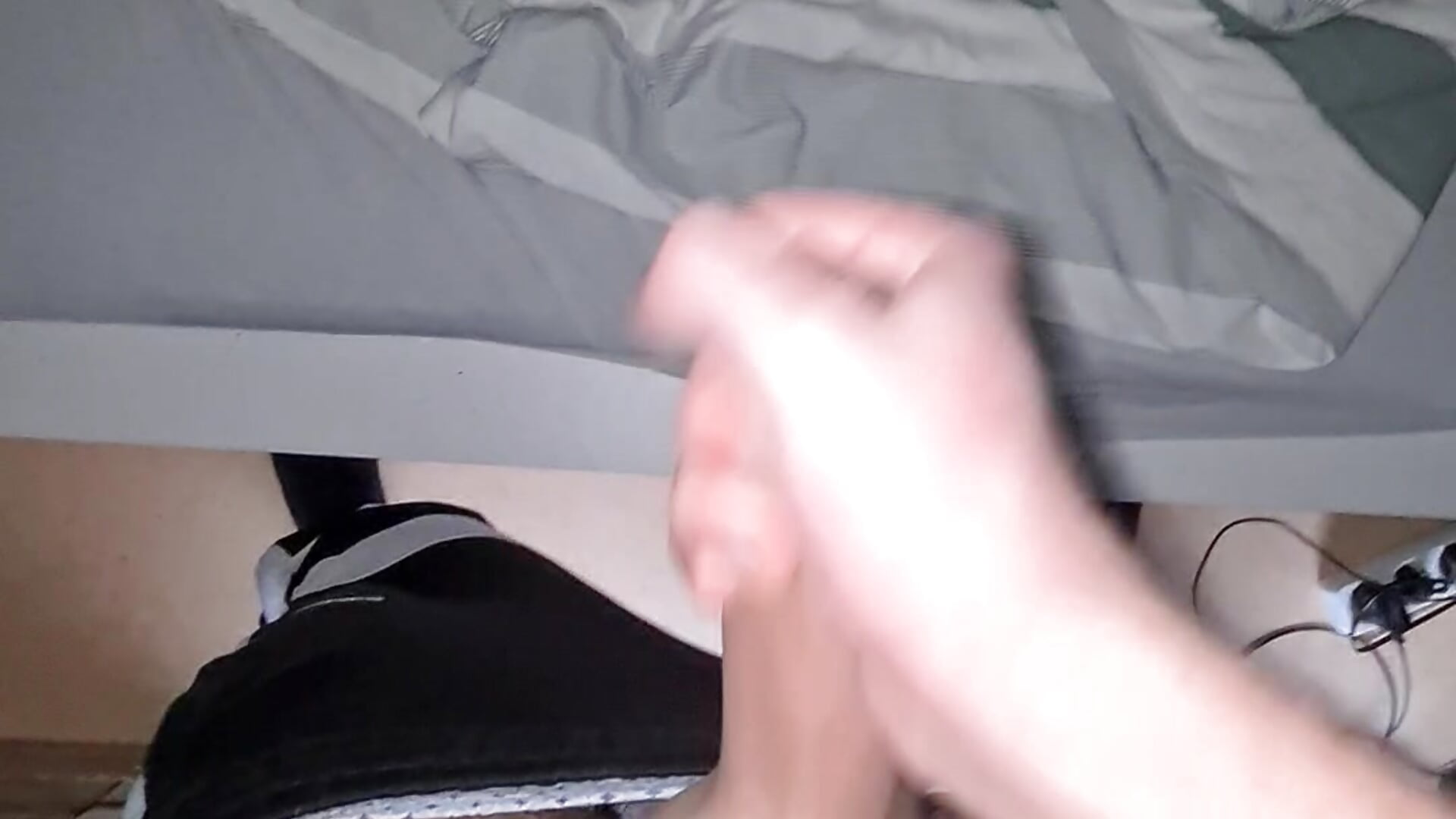 Twink cuming huge cumload - video by Fabi_j19 cam model