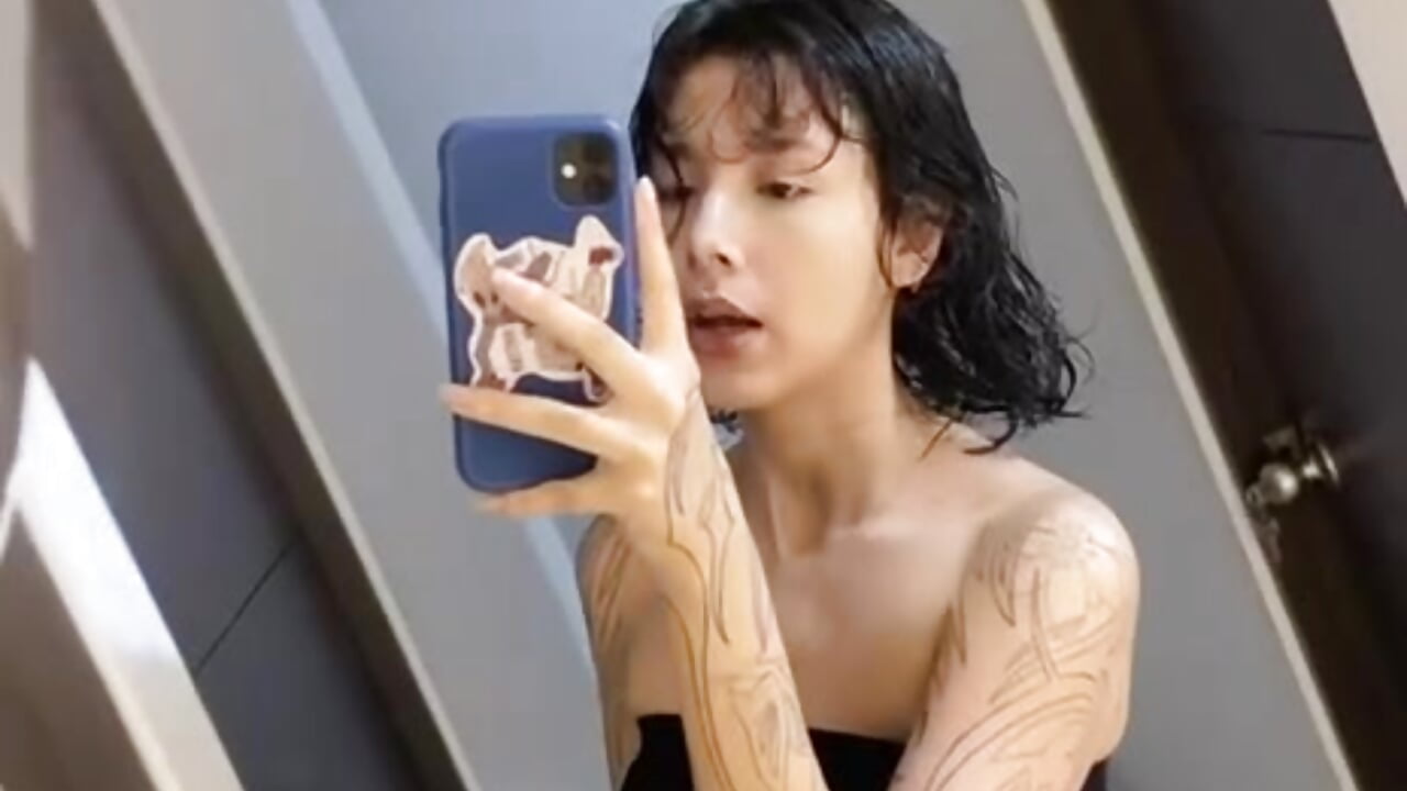 IMG_4468 - video by goddess_vee_ cam model