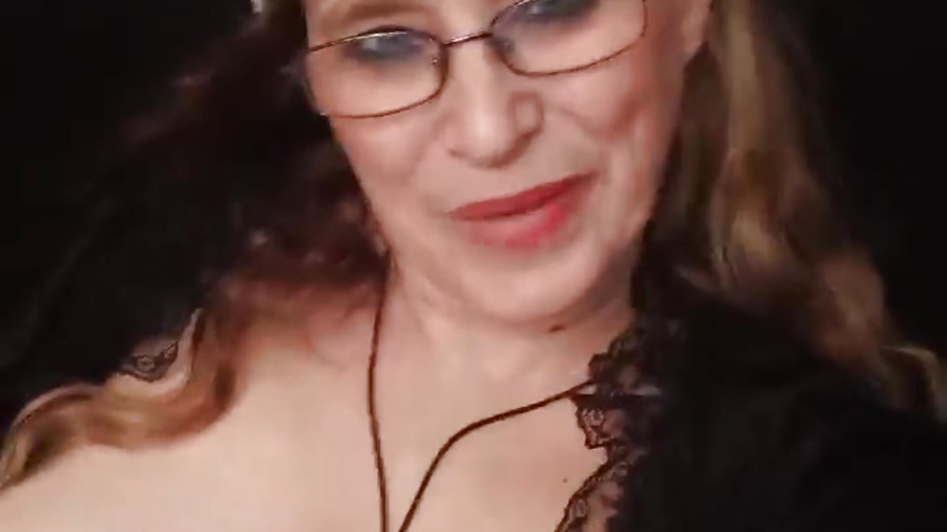 Joyeuses fêtes à tous mes coquins - video by Samantha-sexe cam model