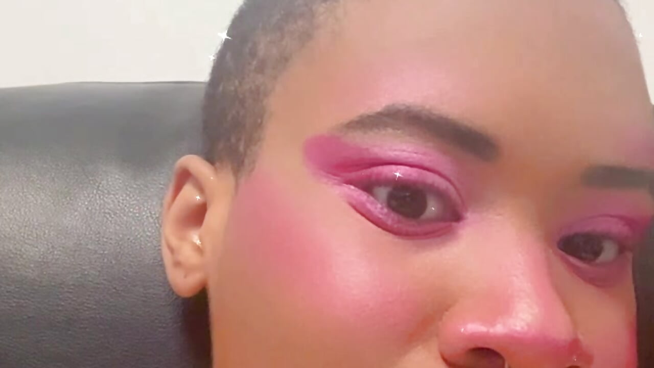 profile-intro-video - vídeo de la modelo de cam nickytheehawtie