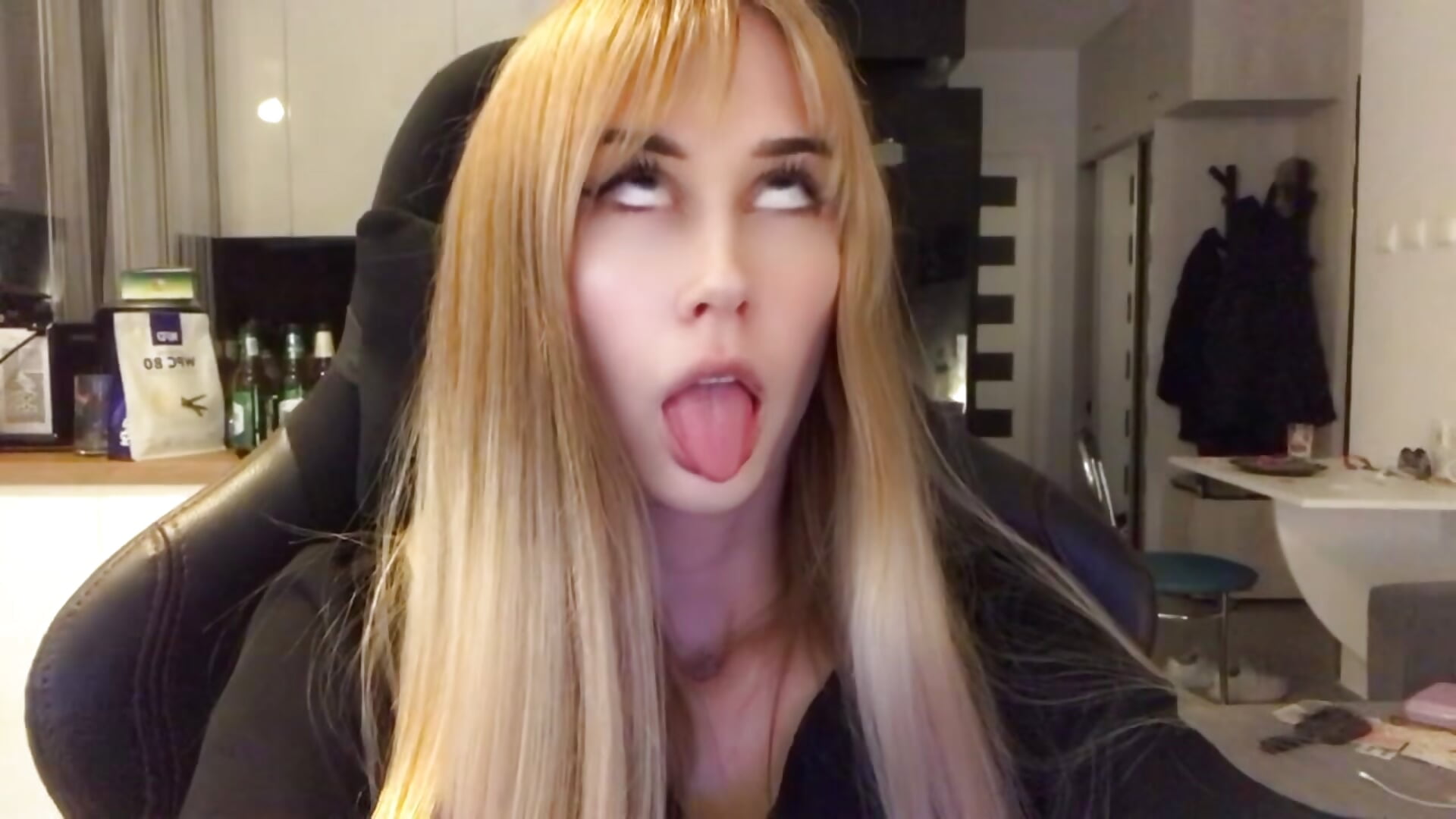 2 - video by goldhaarigeDame cam model