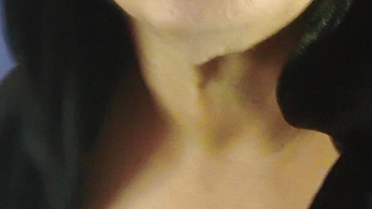 Halloween application - video by DavisDesires cam model