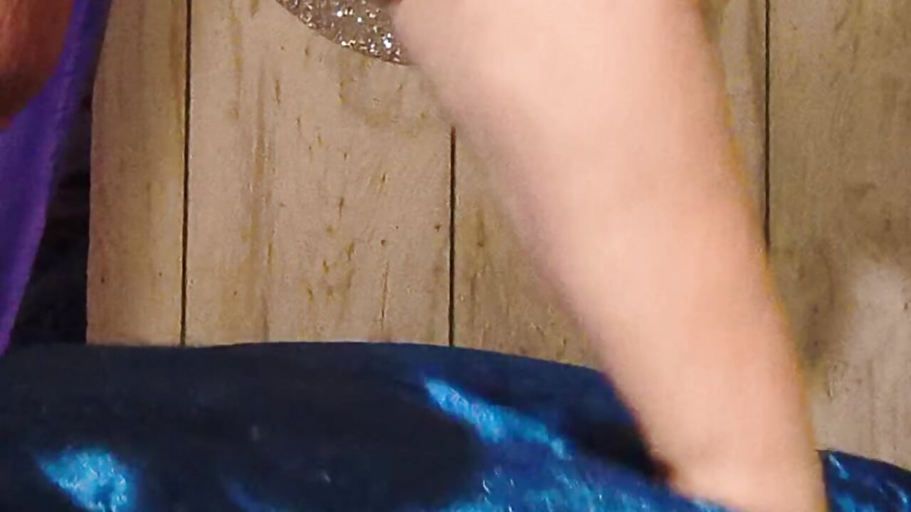 Watch those fat ass saggy tits wiggle as you have this whore bent over - DavisDesires adlı kamera modelinin videosu
