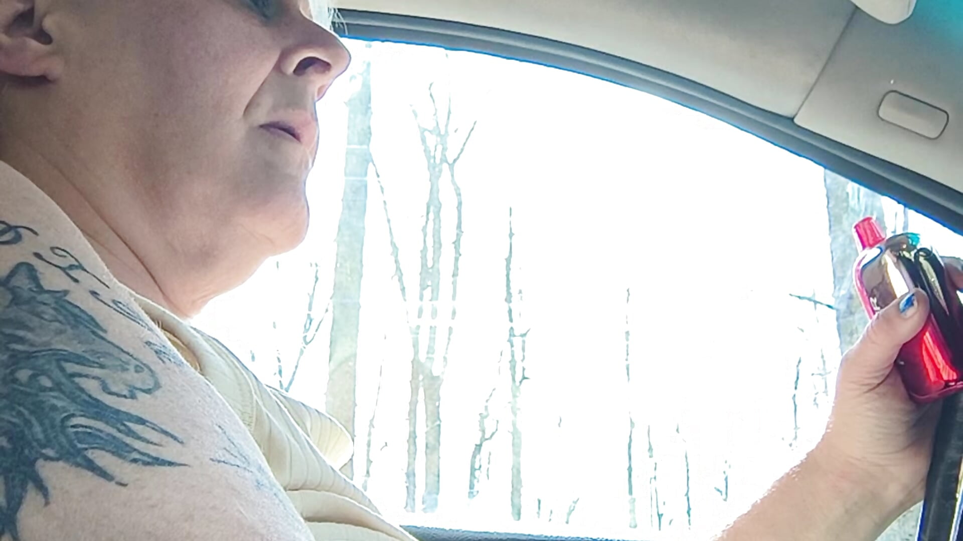 Masterbation in car shes gonna cum