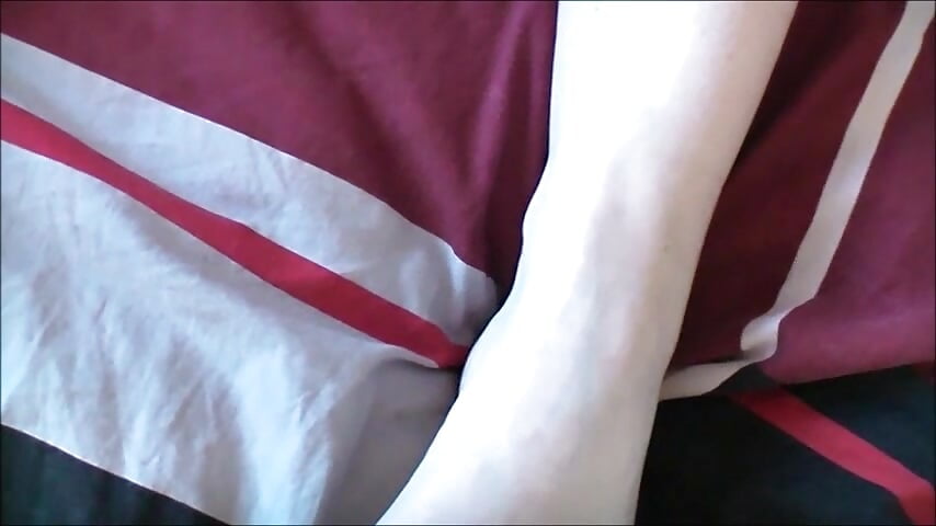 Komm mit mir ins Bett Süßer - video by Sally_Secret cam model