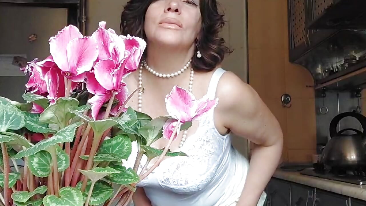 dance with me - video by Baby-Matilda cam model