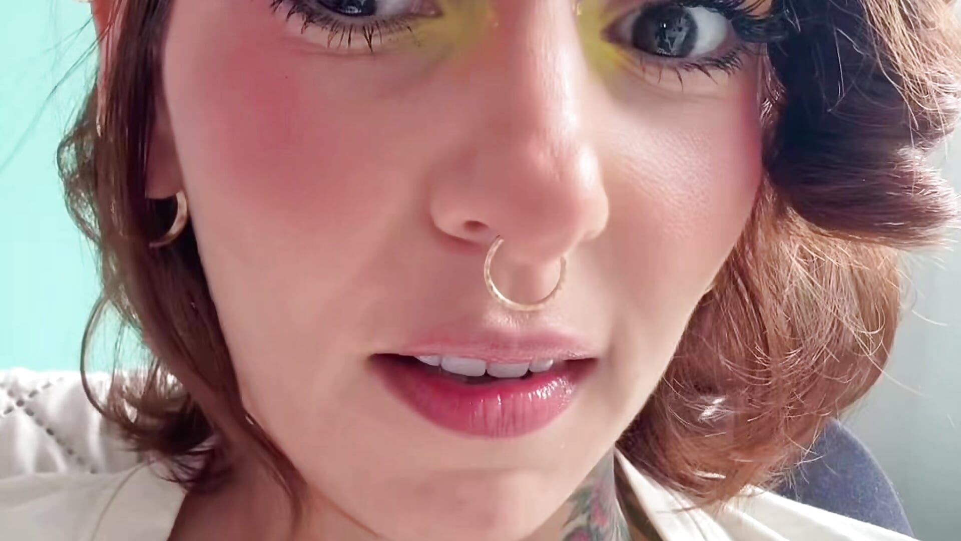 Ustedes les gustan mis caras - video di Evangelyne_1 modella di cam