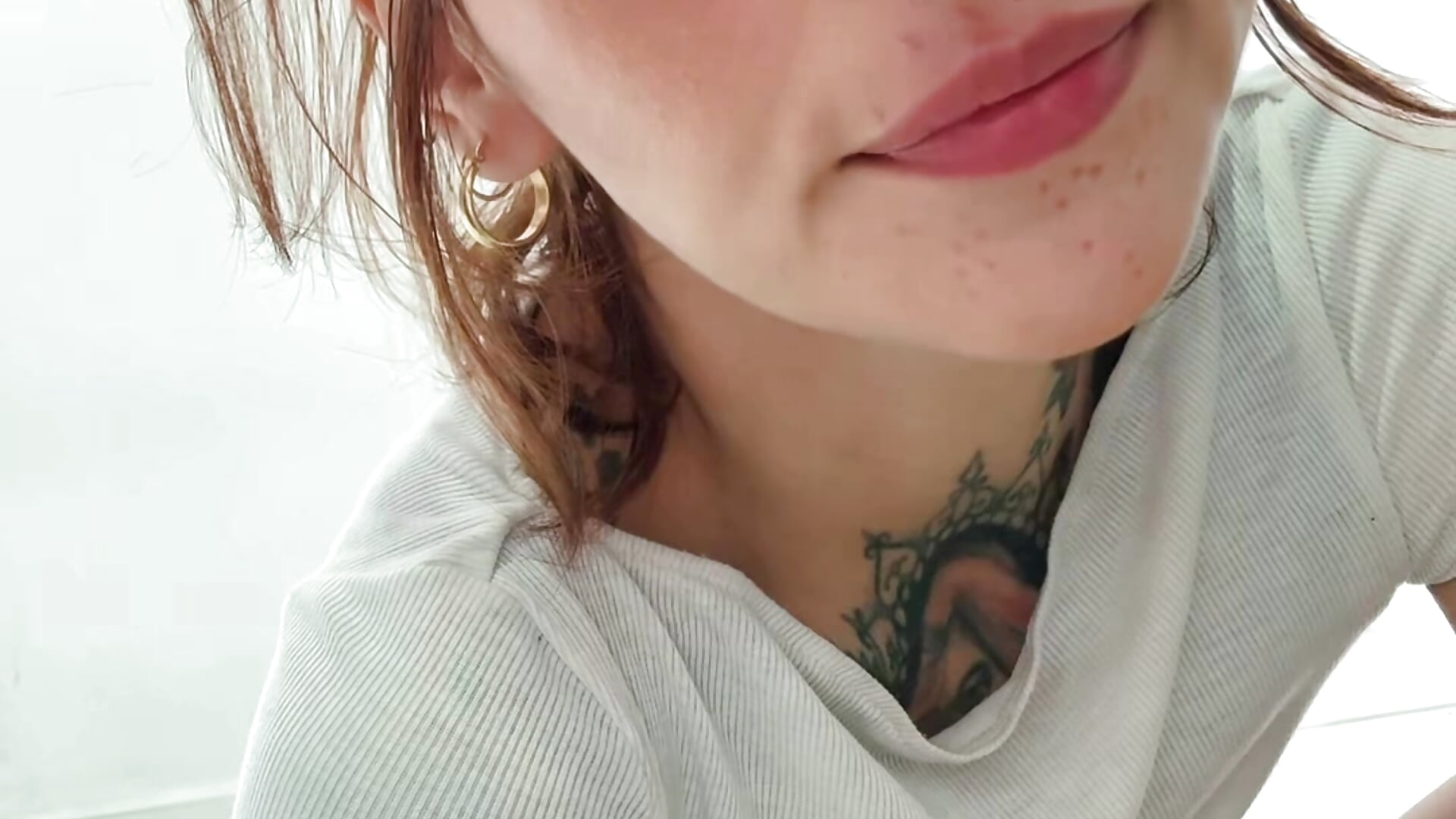 Cantemos chicos - video di Evangelyne_1 modella di cam