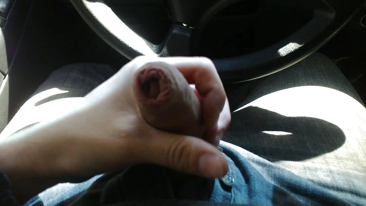Car cumshot no hand – video od webkamerové modelky Kapibemba