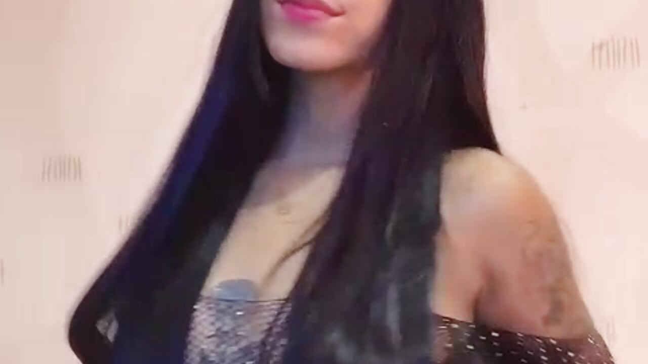 I want to dance for you love - video by ineedmydaddy_ cam model