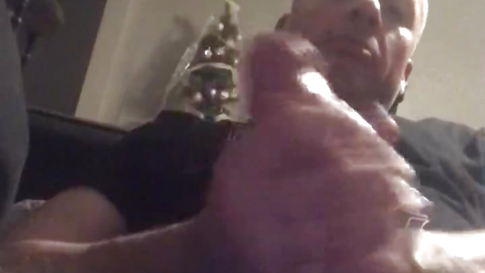 trim,2853E859-2D19-43A9-8A32-4C1FB2A2C3AB - video by MoneyedOverlap cam model