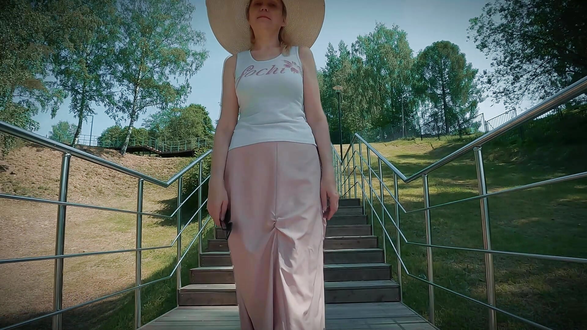 Tatti teaser - video od modelky/modela MadameSquirtTatti4