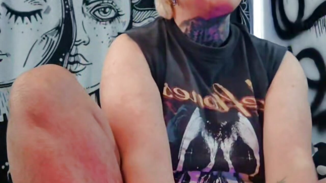Vídeo em tendência de modelo na câmara Marieblueeyes 9863
