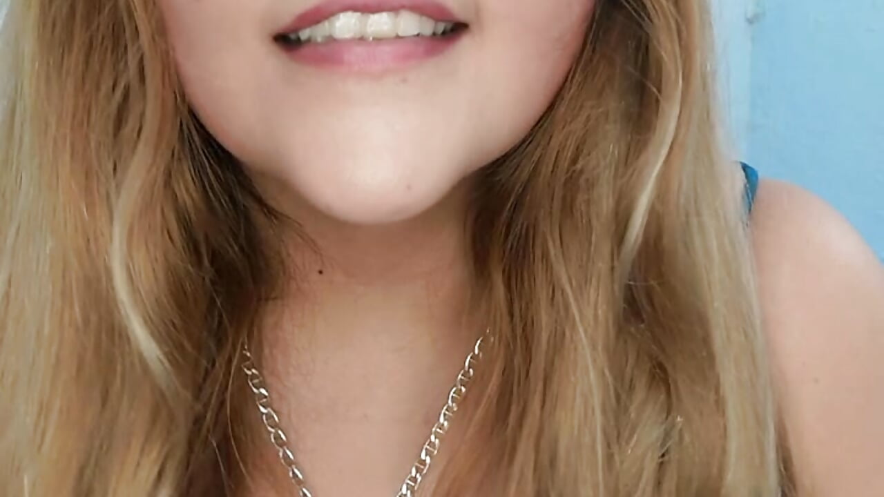 VID_20201220_235115 - video by allsson_queen cam model