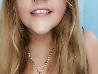 VID-20201221-WA0088 - video by allsson_queen cam model