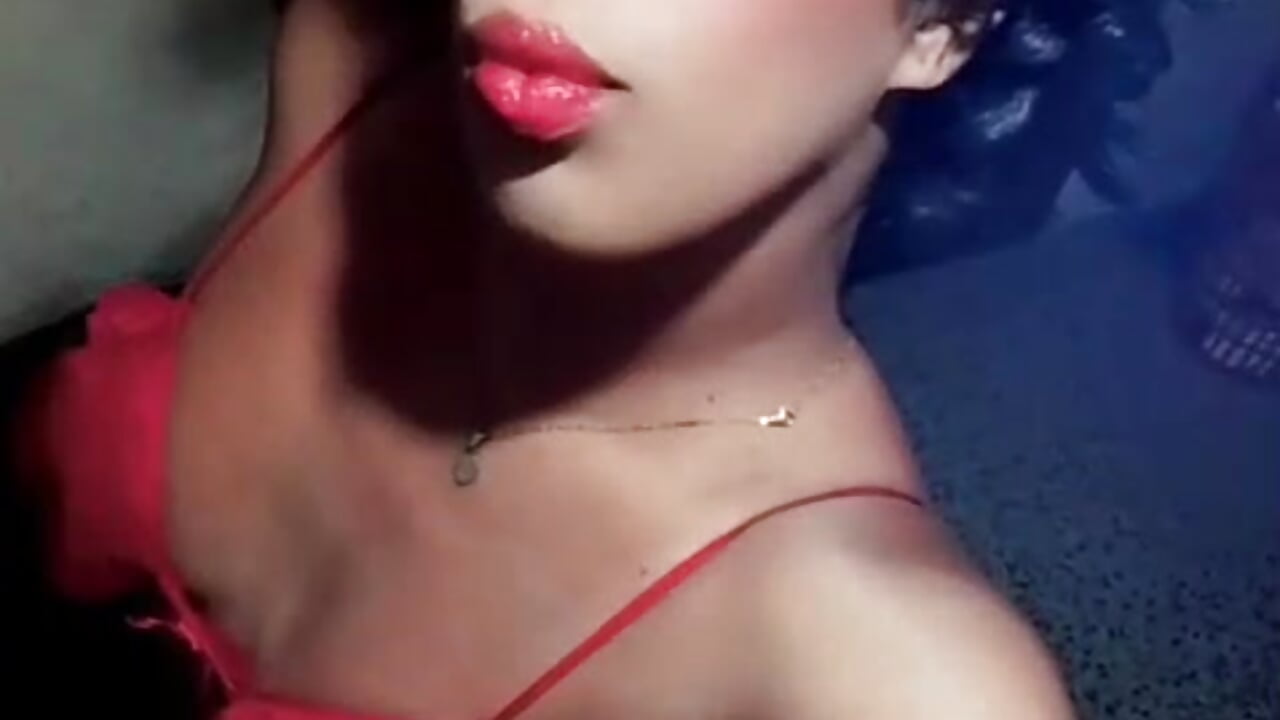 WhatsApp Video 2026-10-14 at 4,57,32 PM - ANAHISOFIA27 캠 모델의 동영상