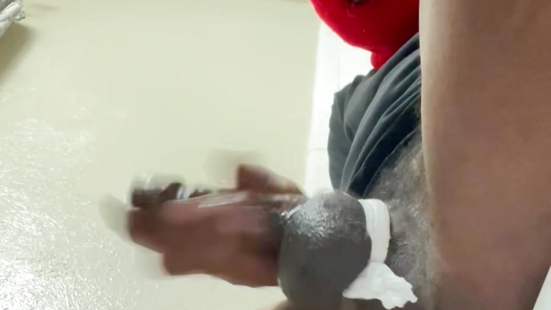 PERVERTED PENIS PUMPIN - video oleh model kamera MastaFilth