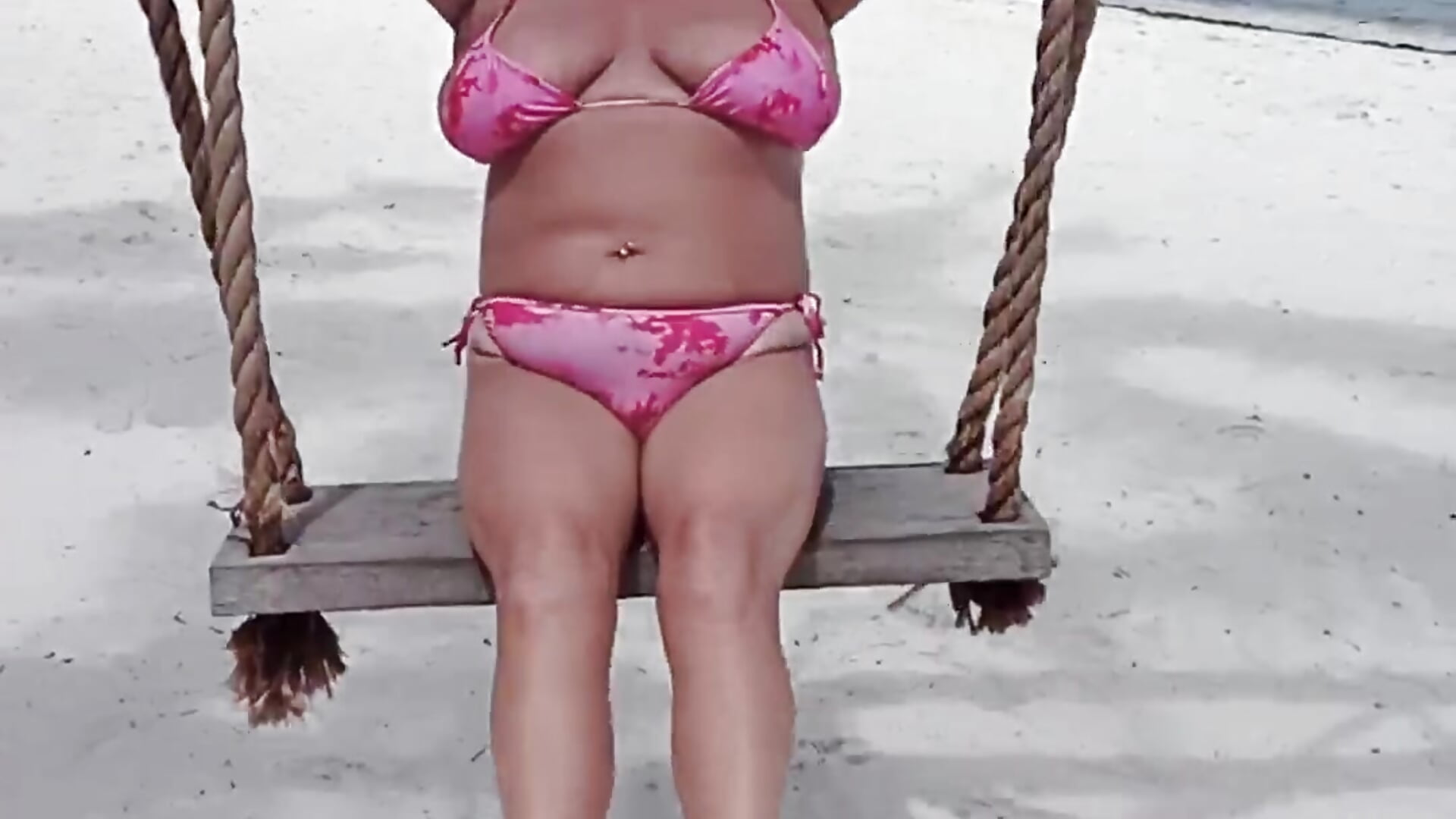 Swinging - video by Patsylaboner cam model
