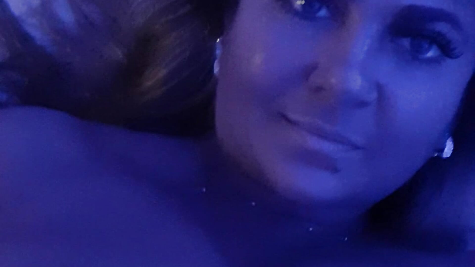 I want you - video van Malena_Mi cam-model