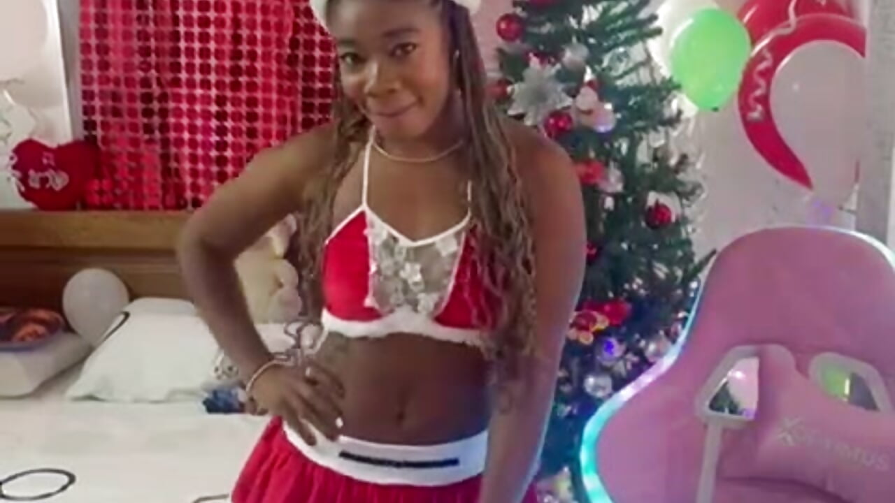 WhatsApp Video 2023-12-24 at 7,43,17 AM - video by _yisela_ cam model