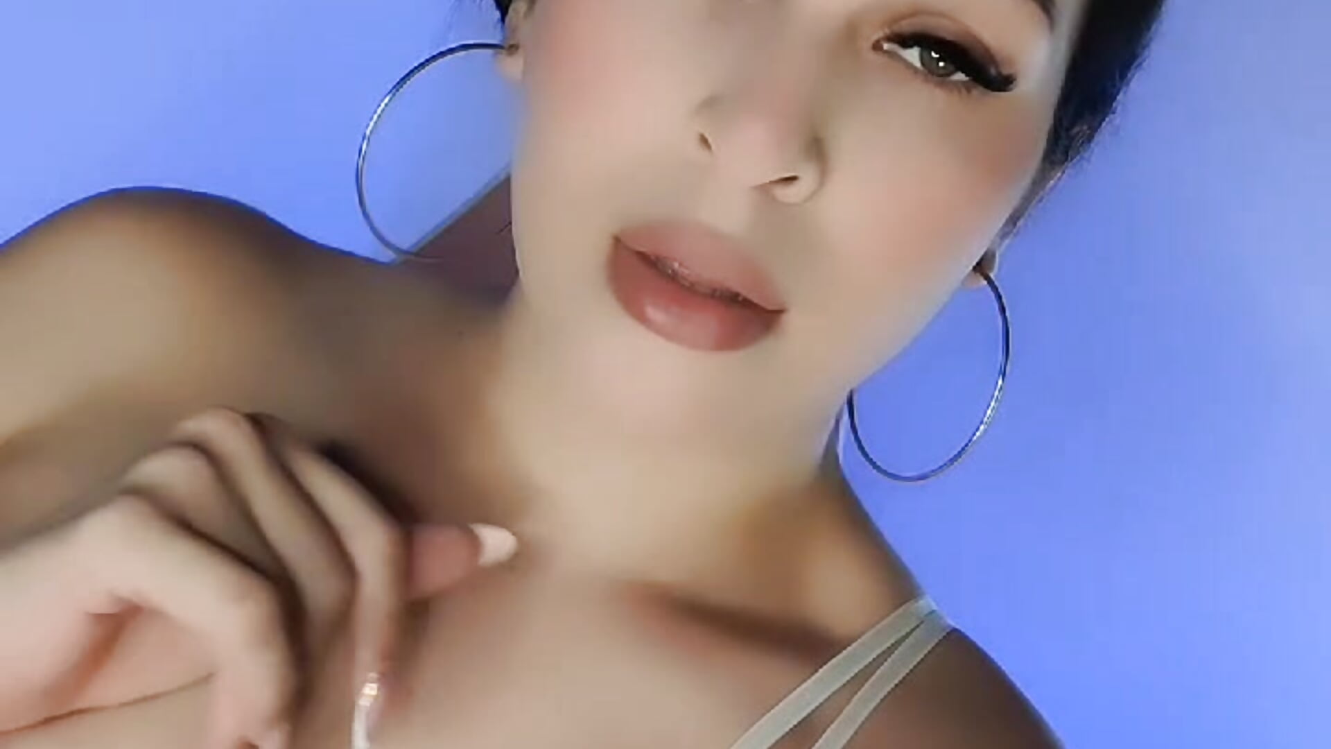 come and enjoy this - video by Ariana_f cam model