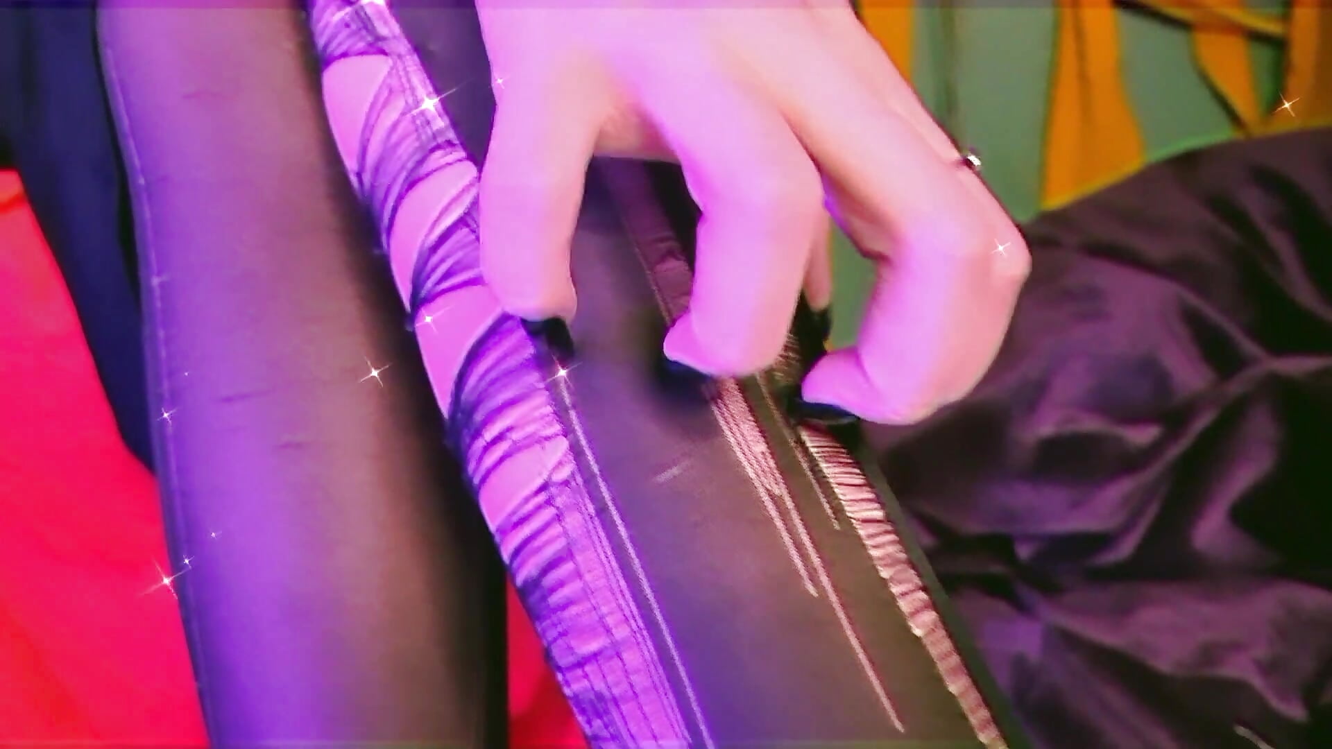 Halloween - video by KattyLuu cam model