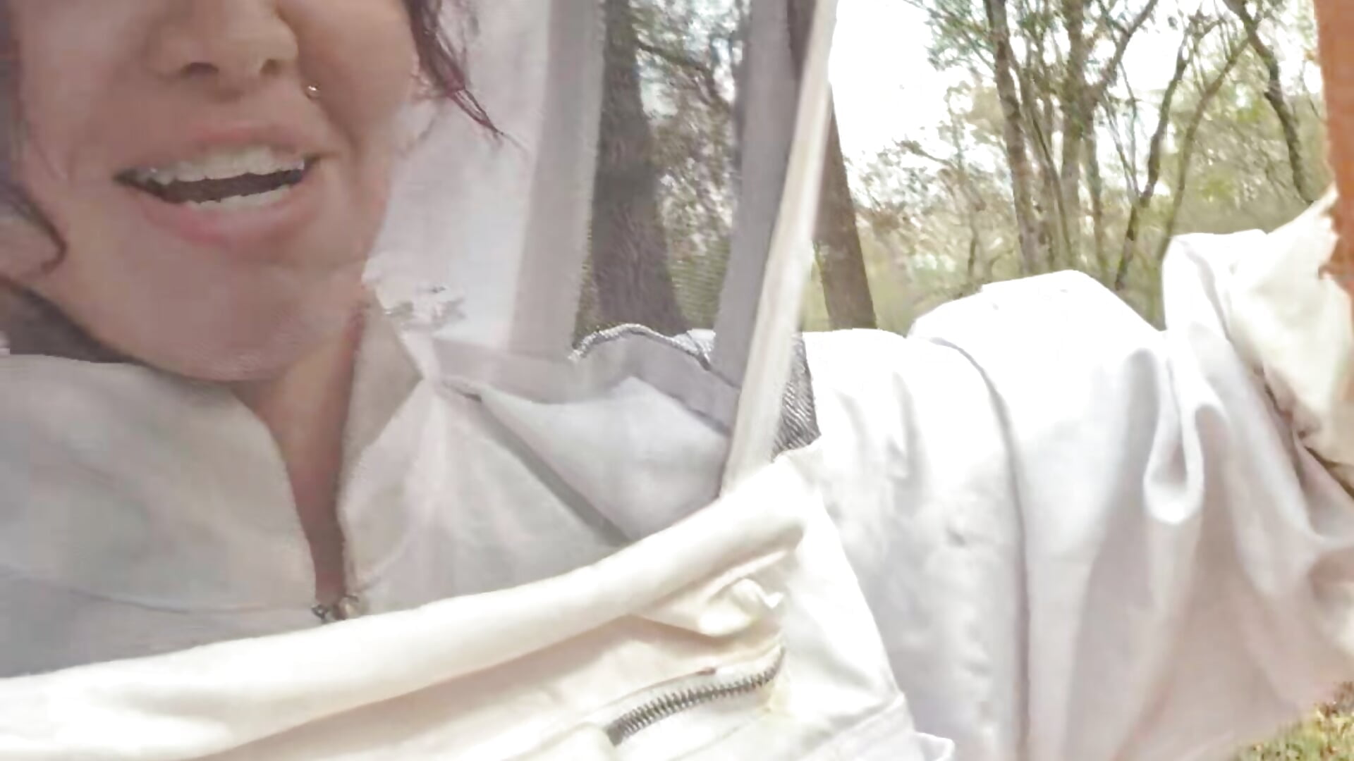 Bee 🐝 Farming 1st time :) - video by CharletteWebb cam model