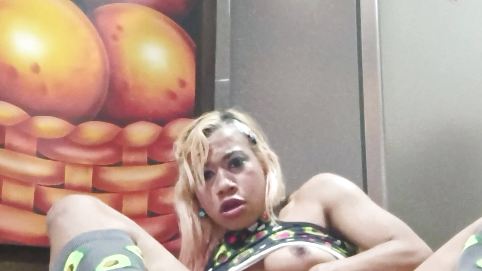 My pussy need ride ur delicius cock deep and squirt all in ur sexy body dadd - Video von BARBYCHOCOLAT Cam-Model