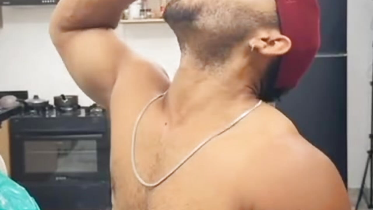 1000047341.mp4 - video của người mẫu cam Kanekki2