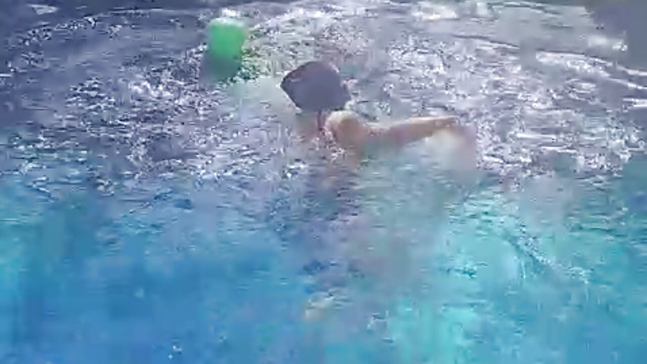 🏊 - Boonny_Boo- adlı kamera modelinin videosu