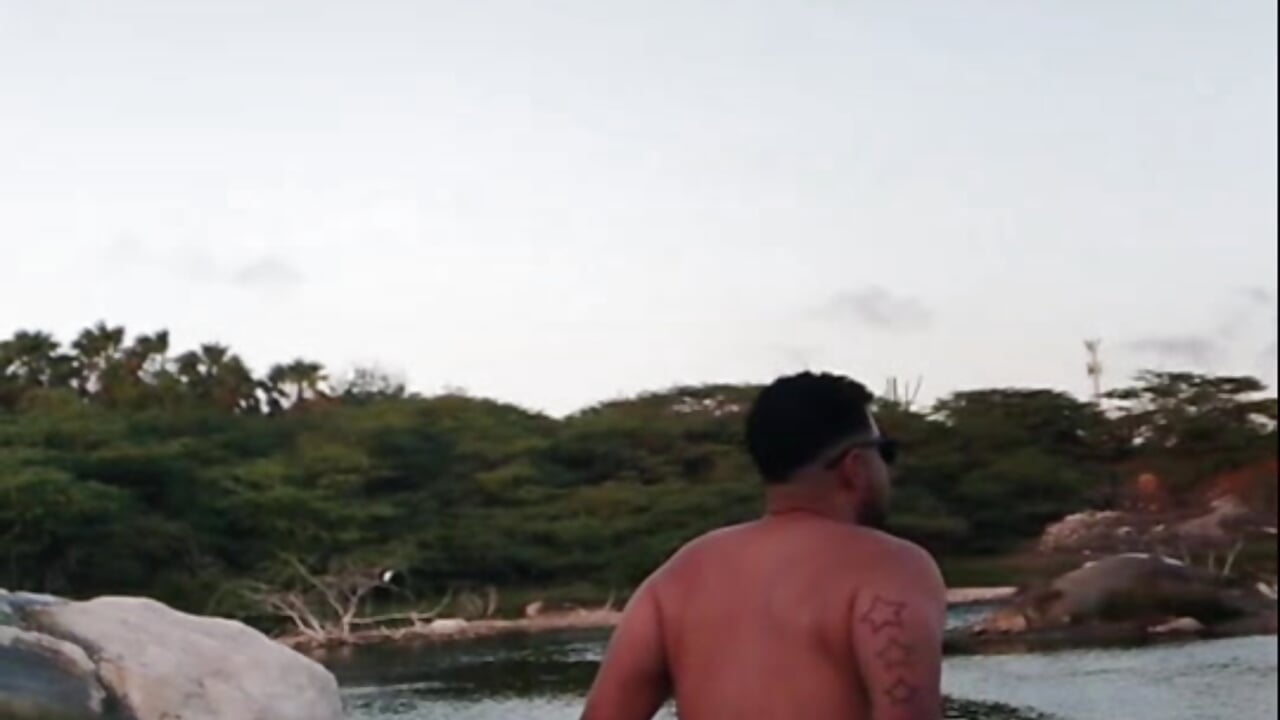 Dam di moko - jurick938 adlı kamera modelinin videosu