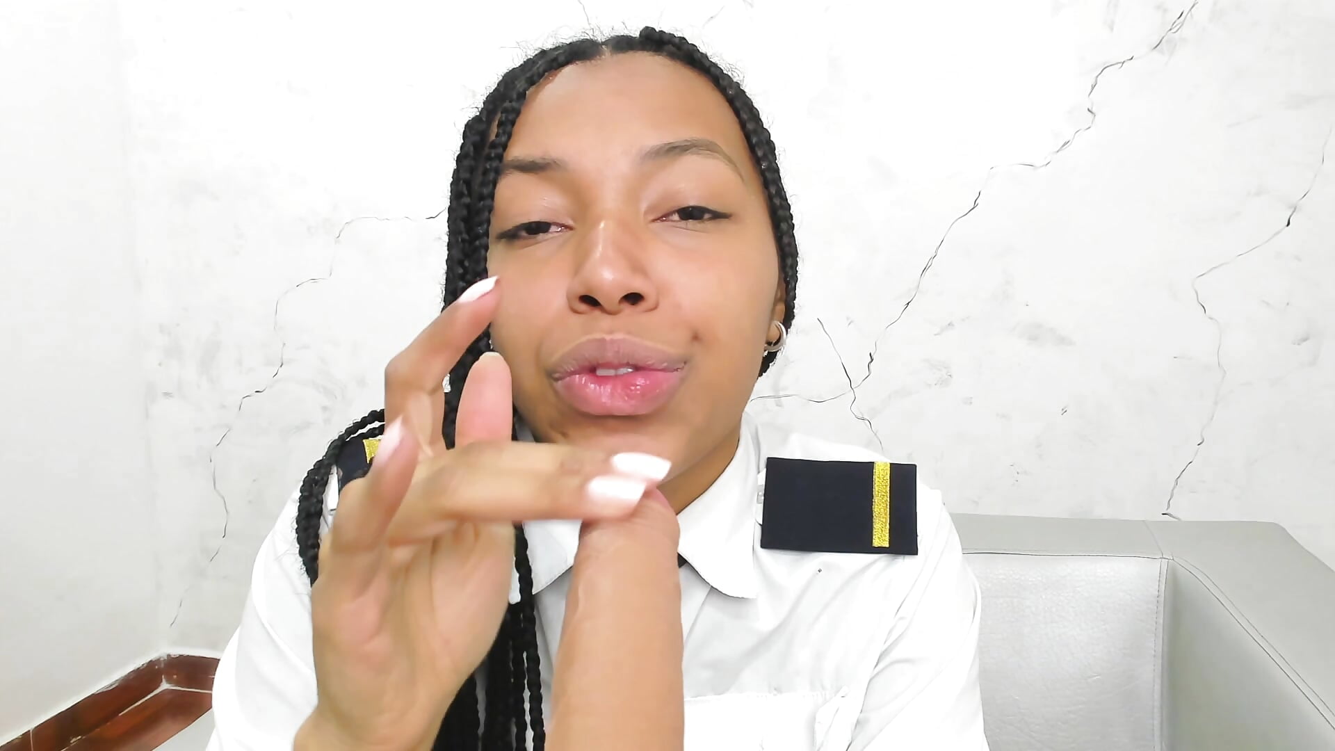 JOI– Valeriestyle kameramodell videója