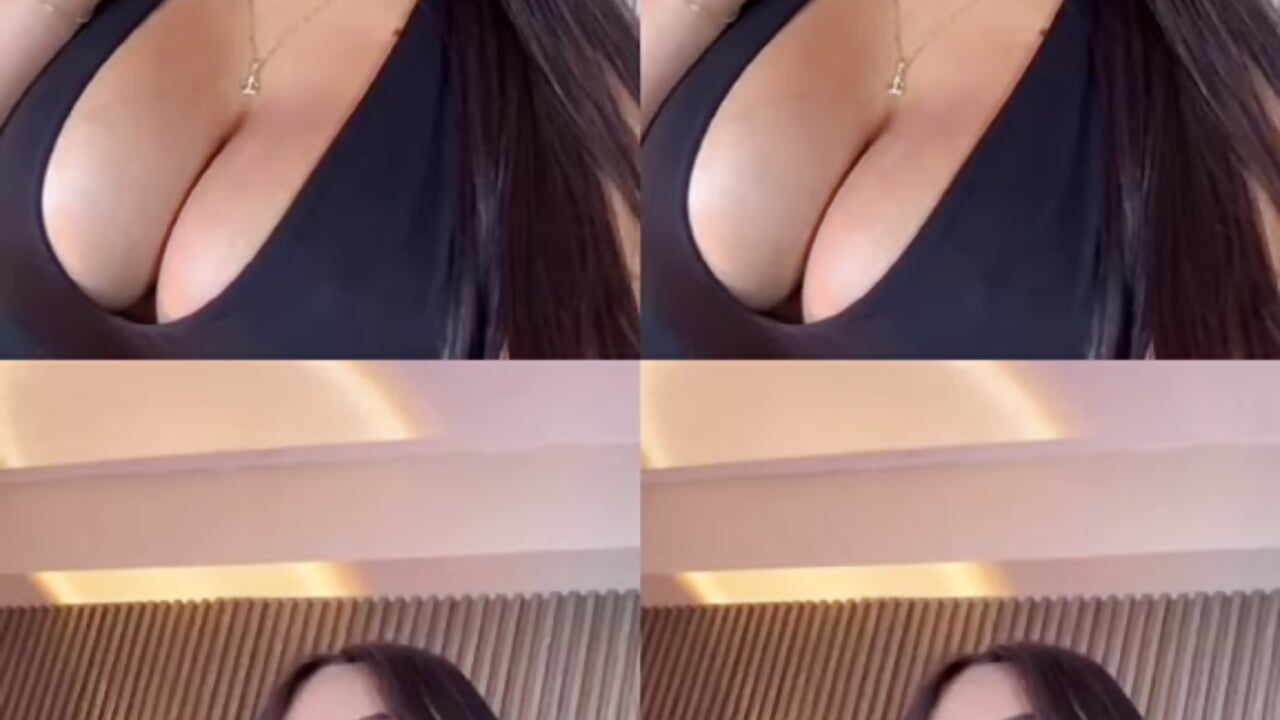 🥰💋 - video by Ahincale cam model