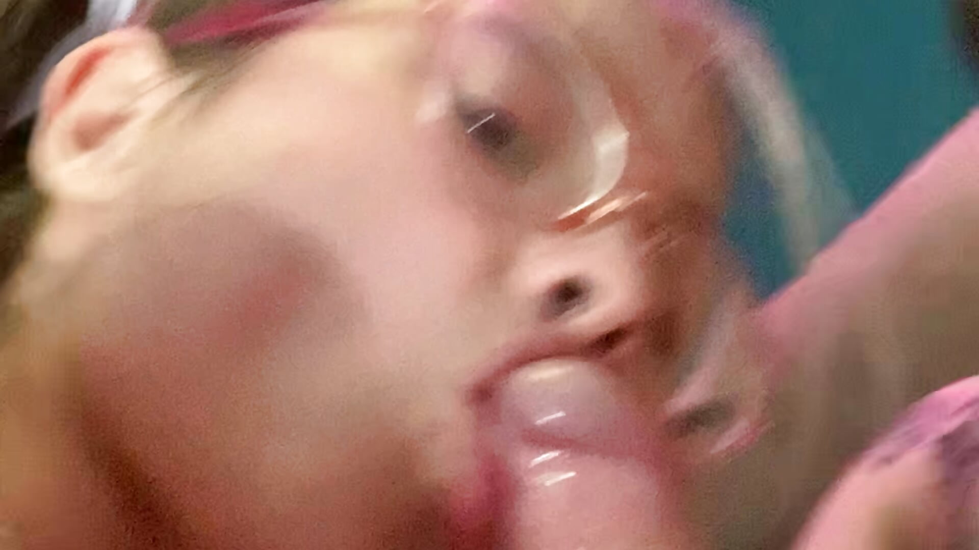 Little blowjob - video by SashaHoneyVice cam model