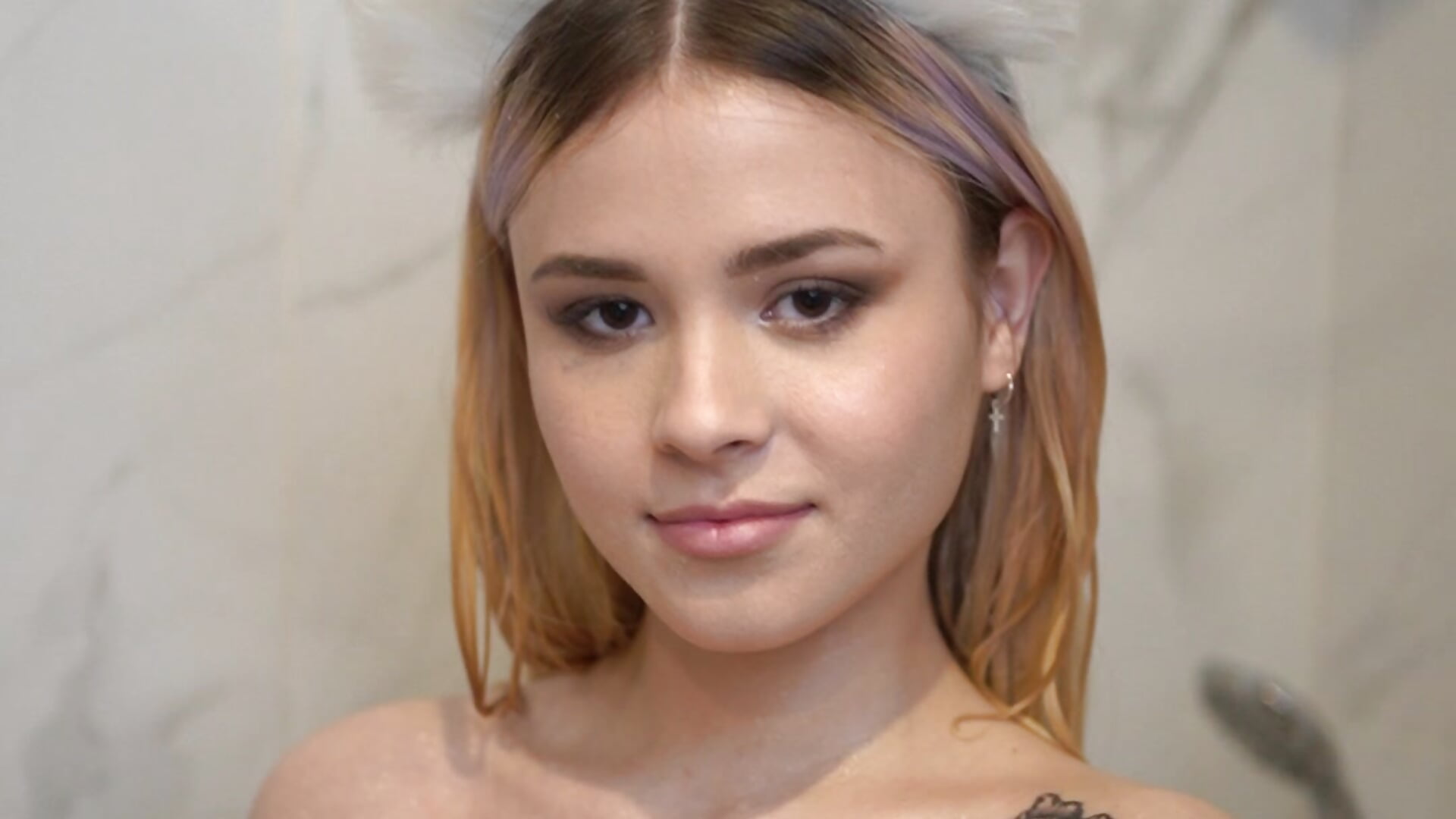 C0009 - video by SashaHoneyVice cam model