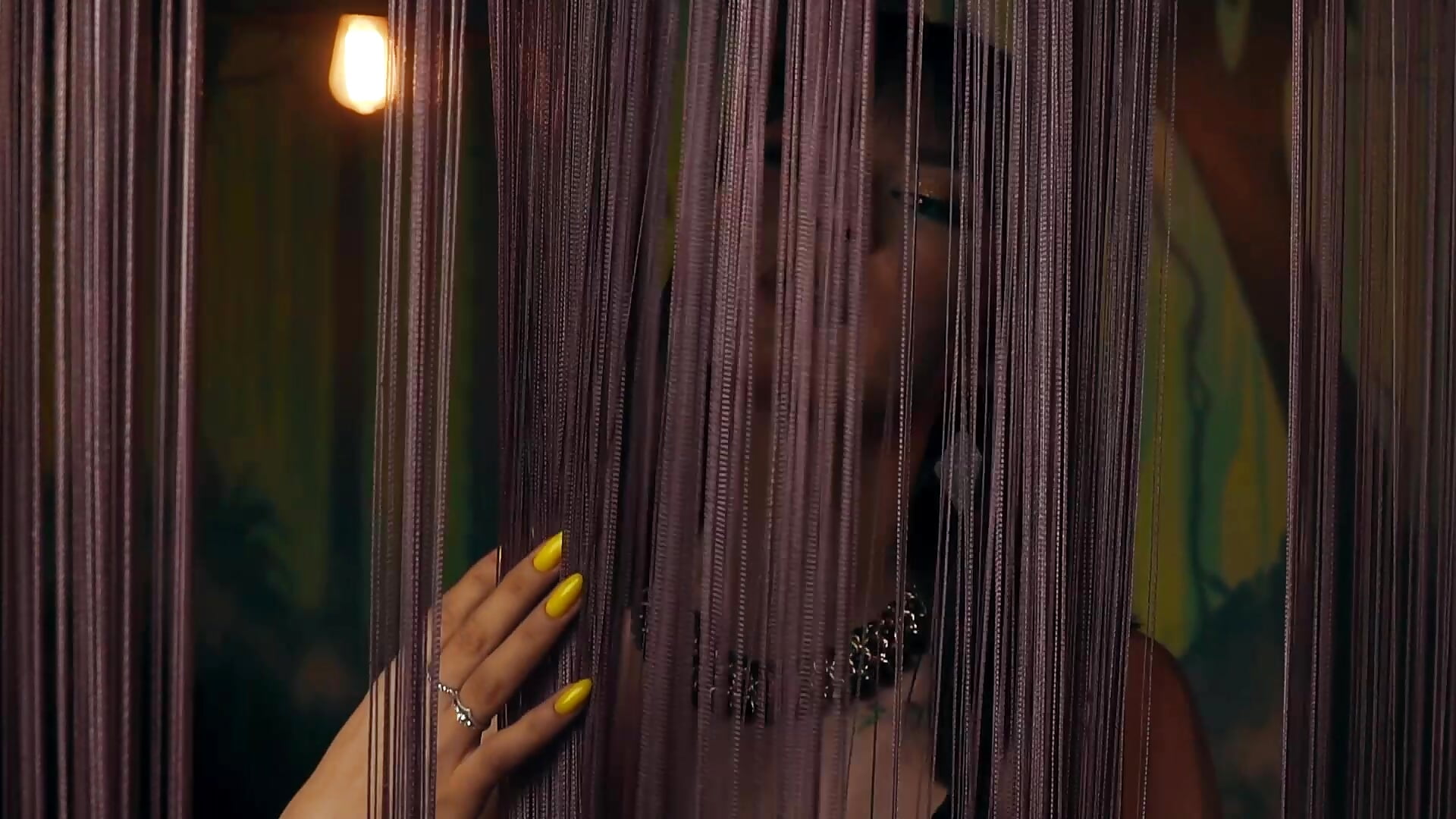 Paradise - 視頻由 RachelSimpson 主播提供