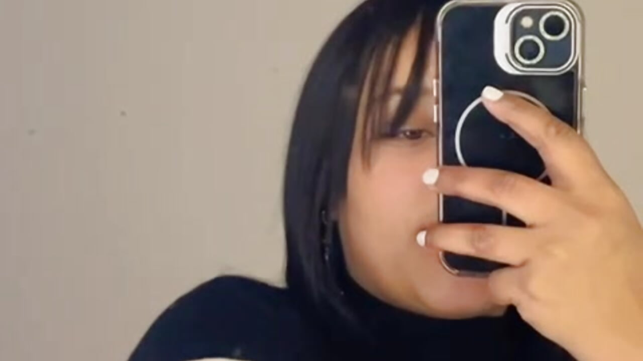 my new pet - video by Sariitaa_ cam model