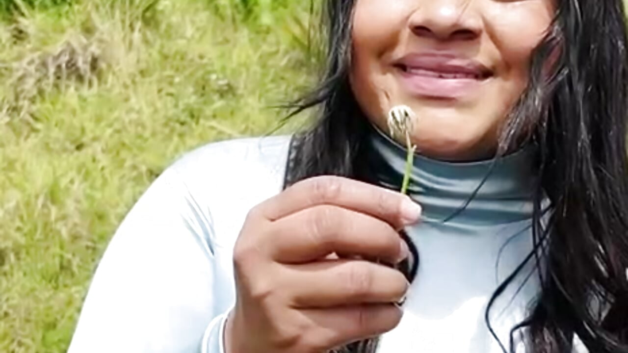 Slow-mo - video by Sariitaa_ cam model