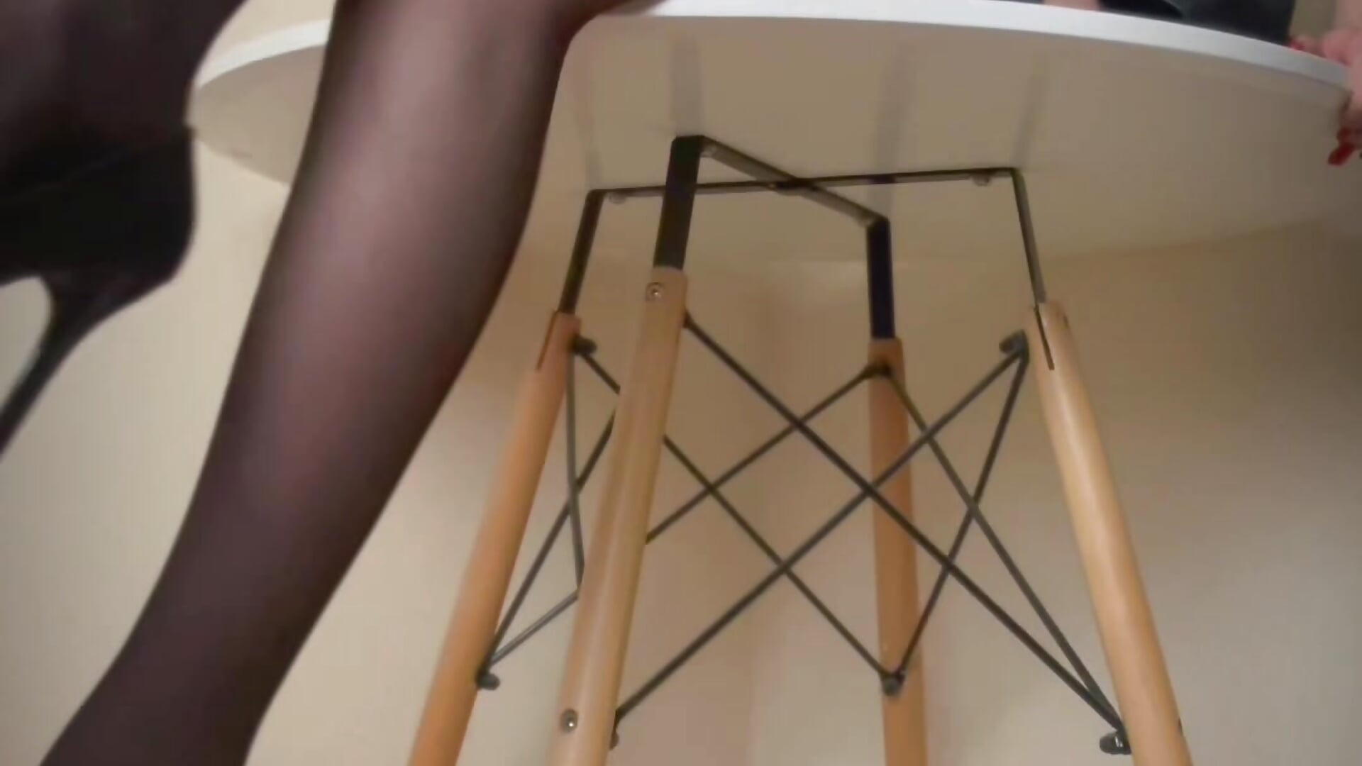 If you miss my hot legs in stockings with heels🔥 - video di Ema_X_Love modella di cam