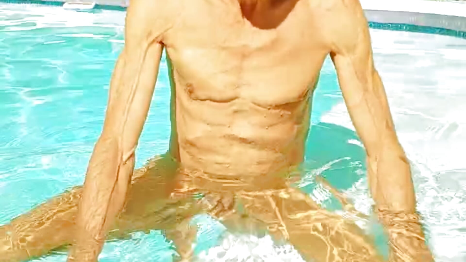 C4_1763231336834.mp4 - فيديو من dutra498 موديل الكام